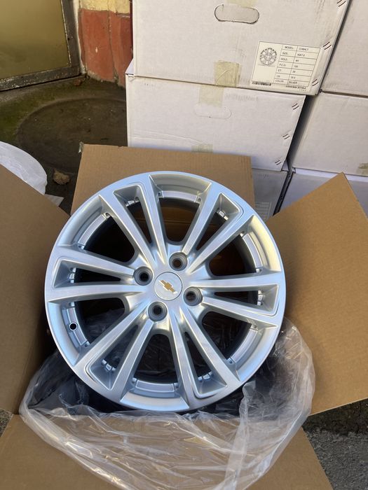 R16 Cobalt deska GM Karea