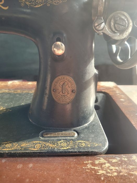 Masină de cusut zinger