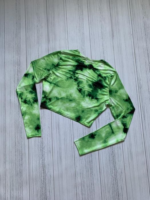 Зелена неон tie dye блуза и къси гащи co-op