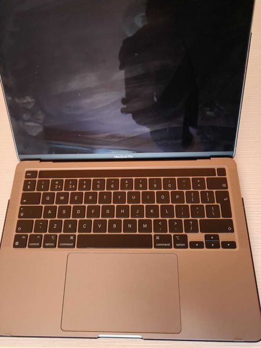 лаптоп Apple Модел: MacBook Pro A2338