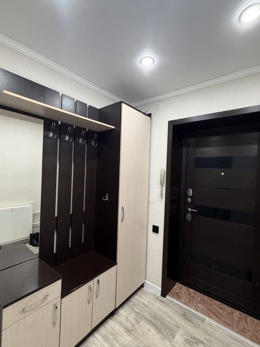 Продам прихожую . Город Петропавловск