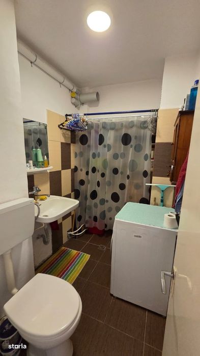 Apartament cu 4 camere decomandate – Zona Soarelui
