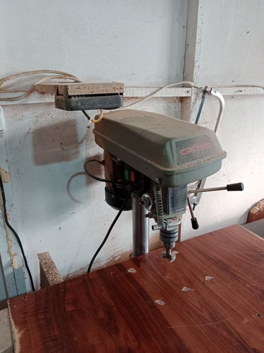 Оборудование для производства мебели.