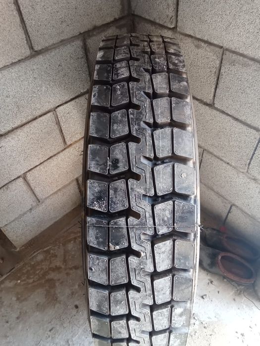 Автошина 8.25R 20 TRANGLE