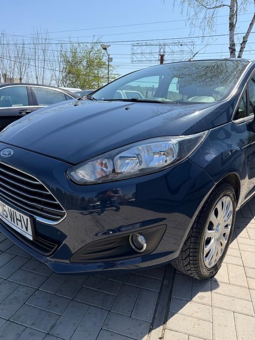 Vand Ford fiesta 1498cm³, 2015