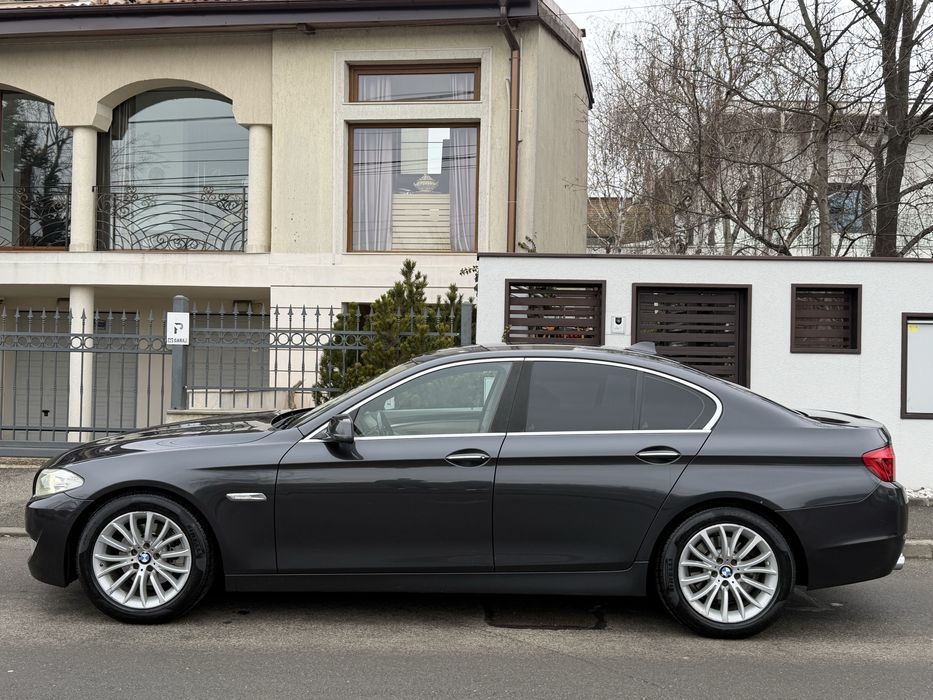 BMW Seria 5 2.0D 2013 Stare impecabila