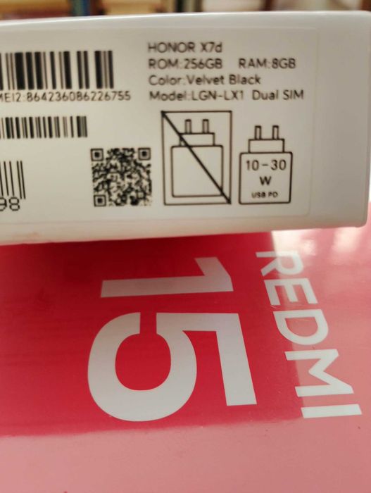Продавам Honor X7d 256GB 8GB и Xiaomi Redmi 15 128GB 6GB