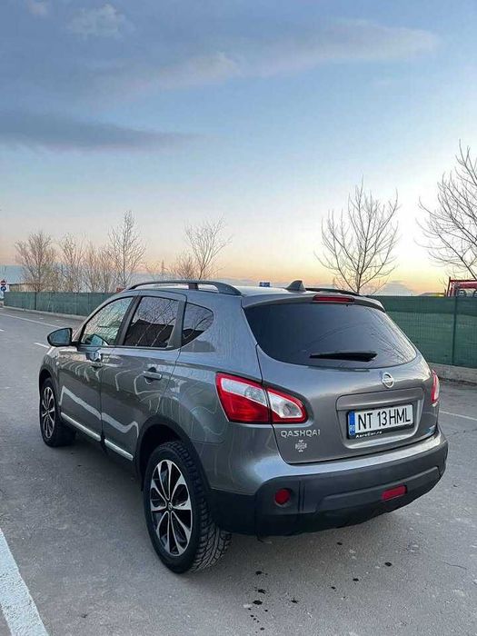Vand Nissan Qashqai  model TEKNA