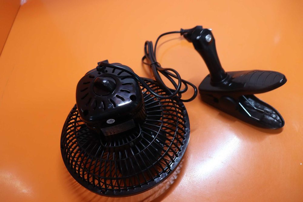 Pro Breeze PowerCool 360 – 6" тих вентилатор с щипка, 2 скорости и 360° регулиране