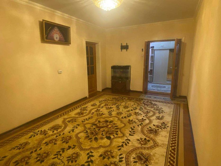 Строител Метро 3х комнатная