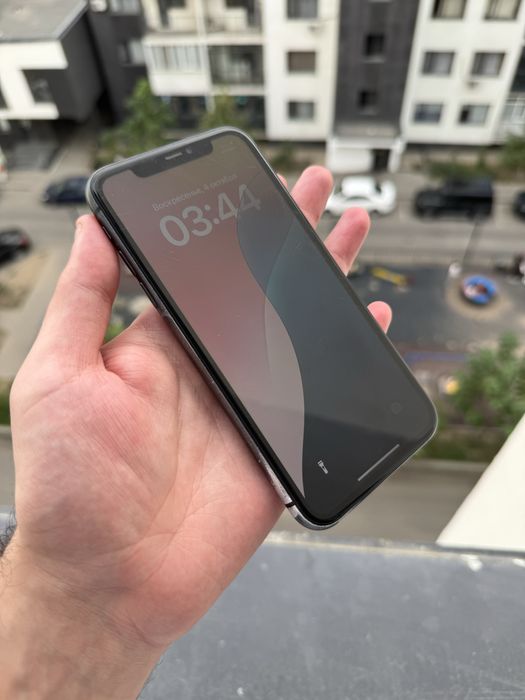 Телефон Iphone 11 64Gb Black