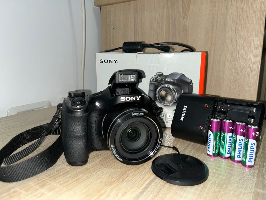 Aparat foto Sony Cyber-shot™ H300