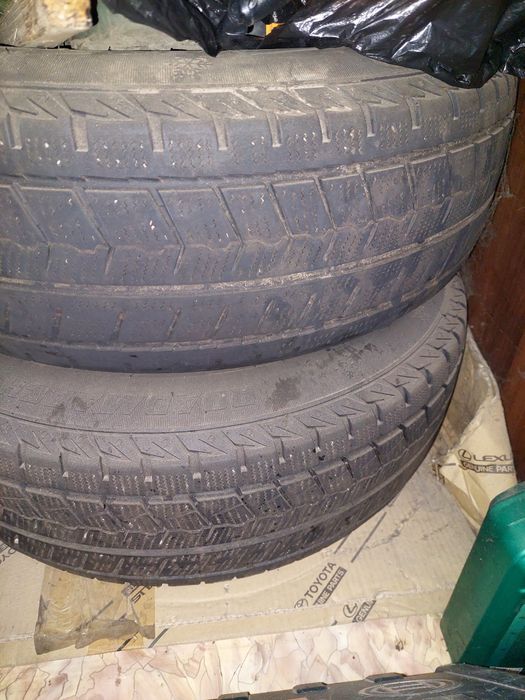 Шина с дисками в хорошем состоянии