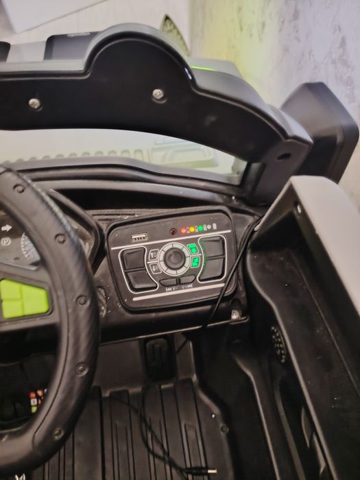 Машина детская электронный