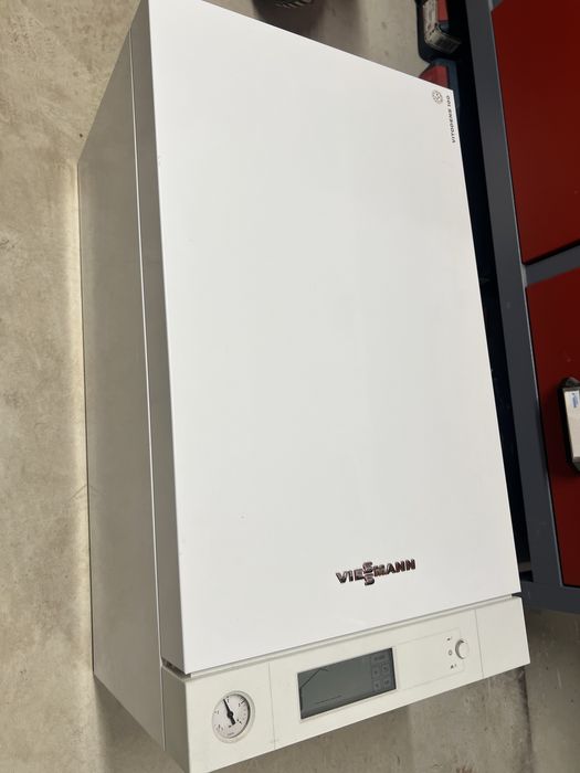 Продавам едноконтурен газов котел Viessmann Vitodens 100