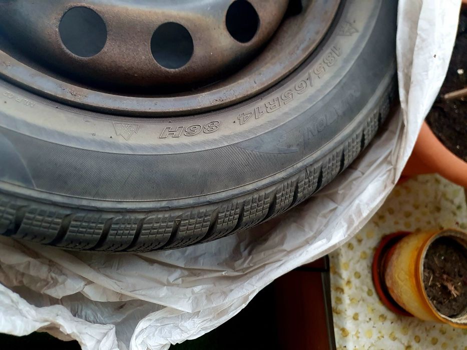 Roti cu janta de tabla 185/65 R14 Iarna