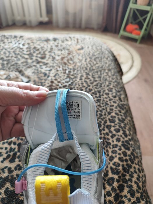 Новые Кросовки женские