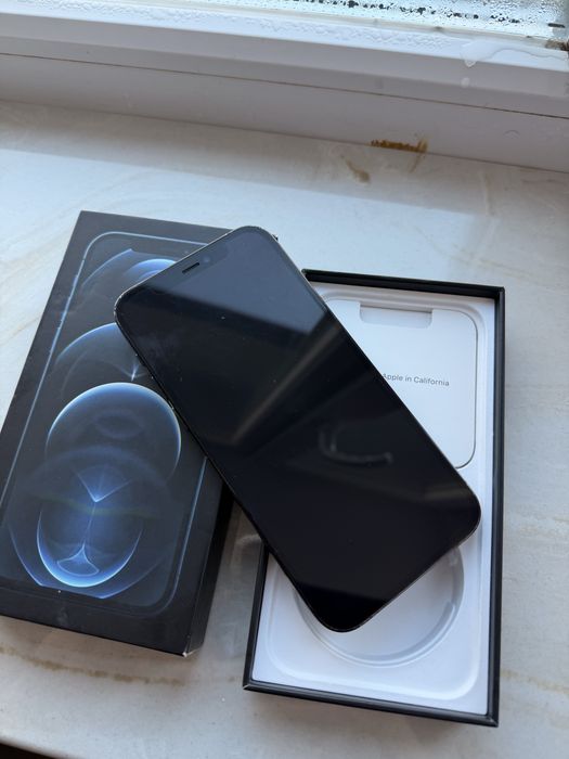 Продам Iphone 12pro 256gb