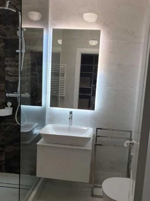 Дава се под наем Двустаен апартамент в Пловдив, Център - 65 кв.м за 260.1 € - Снимка #1