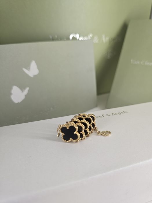 Van cleef & Arpel Onyx