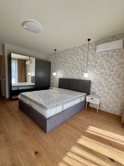 Дава се под наем Тристаен апартамент в София, 7-ми 11-ти километър - 130 кв.м за 1895.16 € - Снимка #12