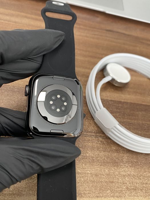 Apple Watch Seria 7 / 45 mm / Stainless Steel / Gps + Cellular |