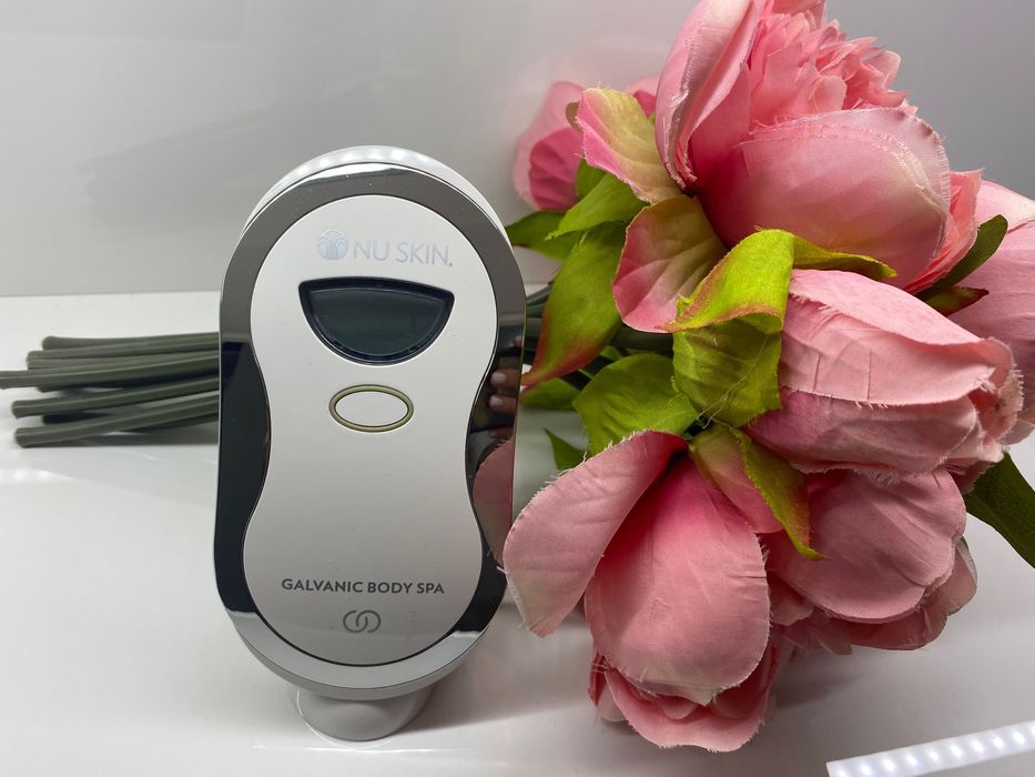 ageLOC Galvanic Body Spa