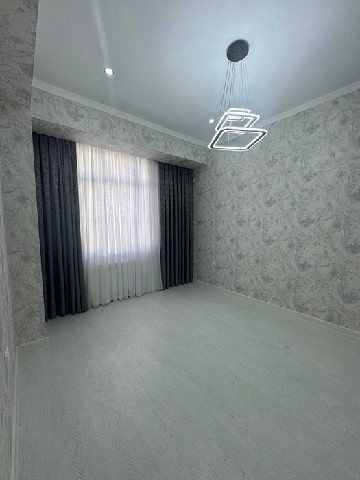 СРОЧНО !! Продается котедж в Яшнабаде 1.0 соток 5 комнат