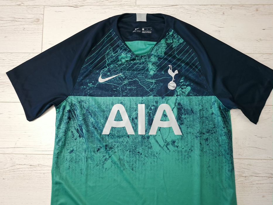 Nike Tottenham-Ориг.тениска Нова!!!