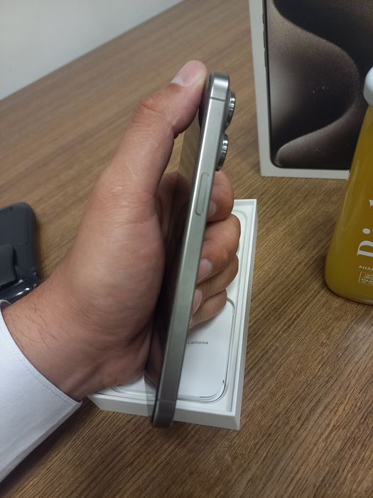 iPhone 15 Pro Max Natural 89%