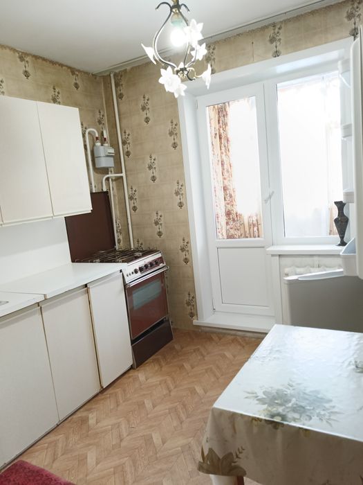 Сдам 2х ком маг Янтарь.