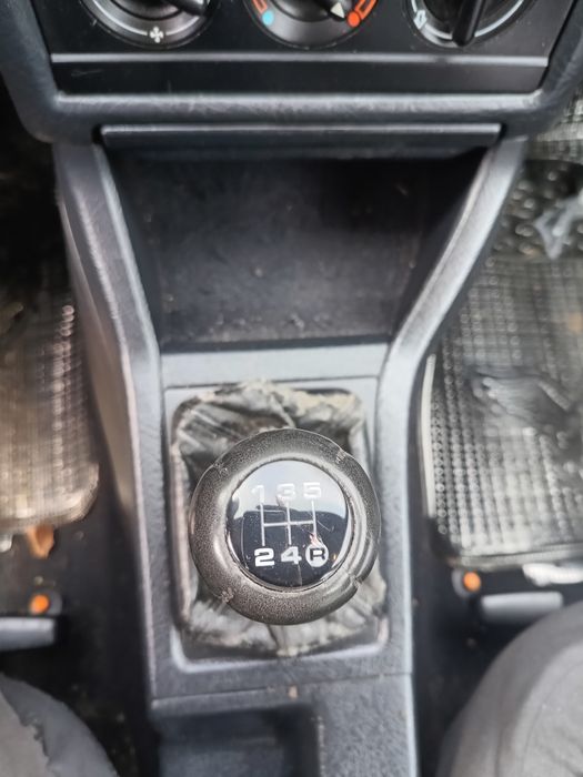 Ауди 80 АВАНТ 1.6/101 (НА ЧАСТИ)