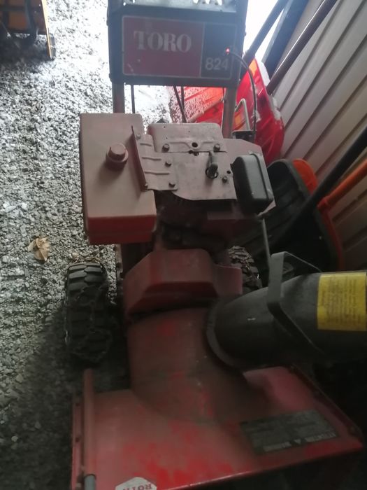 Продам снегоуборочник