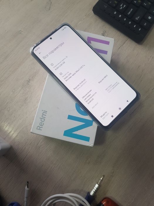Redmi not 11  pro xotira 128/8+3 aybi yoq