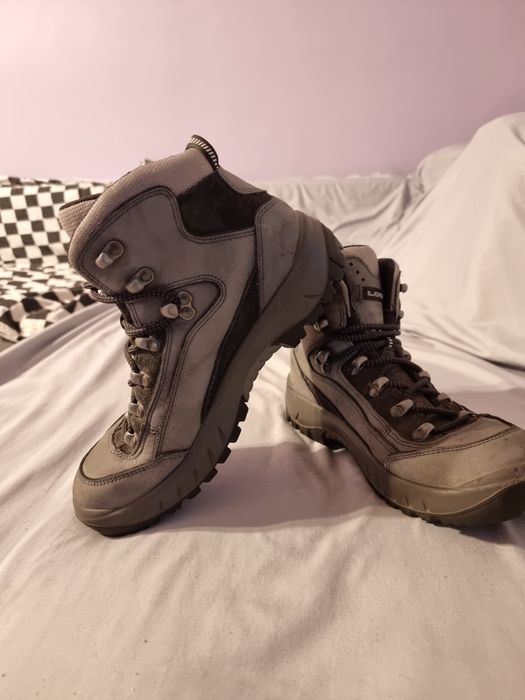 LOWA  туристически обувки