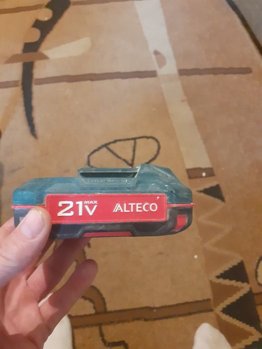 Батарея для шурупеверта