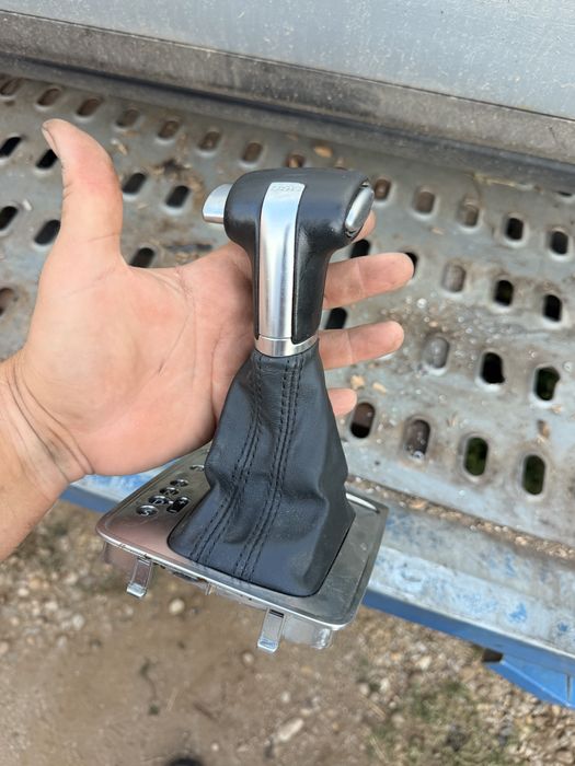 Nuca maneta schimbator viteze piele DSG cutie automata vw passat b6 CC