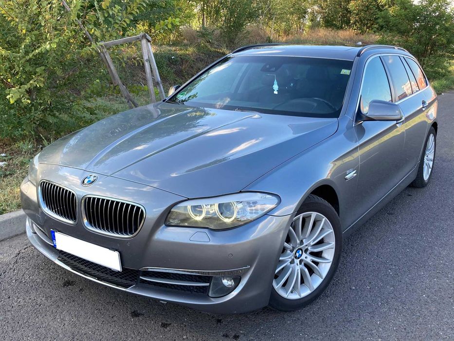 BMW 5 Series 2011