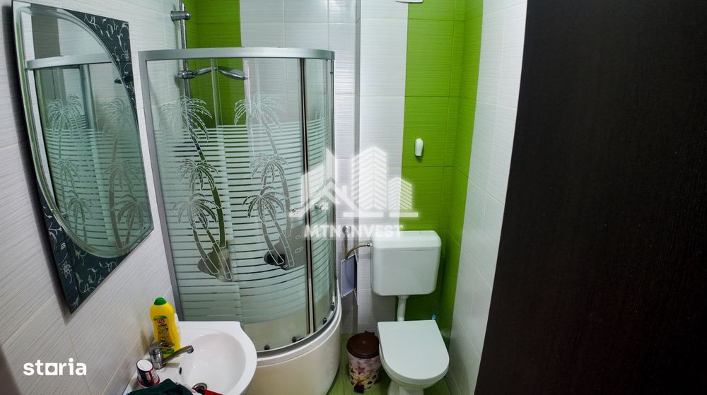 Apartament decomandat de vanzare cu 3 camere, pe Calea Cisnadiei