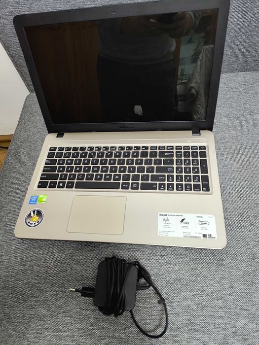 ASUS X540L Core i3 SSD128GB Win11 ノートPC asus x540l - Laptopuri oferte online | OLX.ro