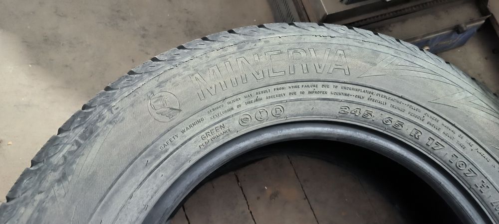 Продам шина Р17 245/65
