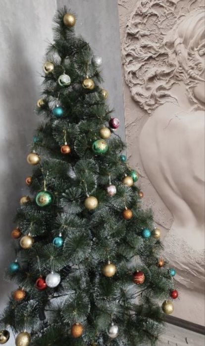 Искуственные елки