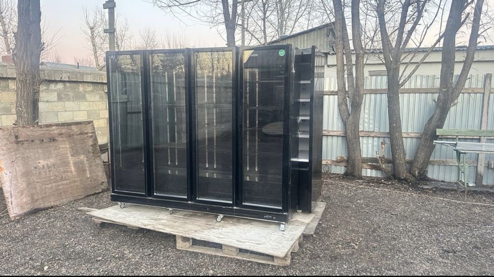 Продам холодильники для магазина