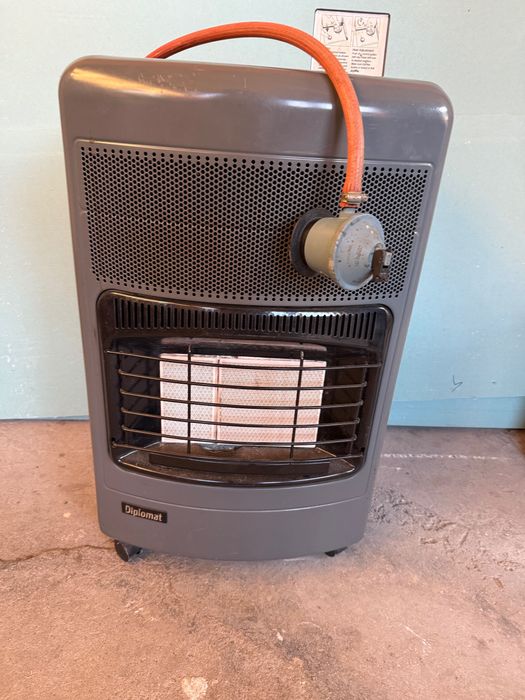 Газова печка Diplomat