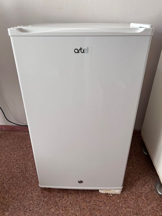 Холодильник Artel