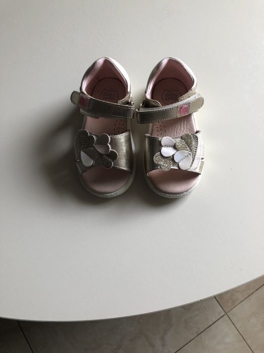 Детски сандали естествена кожа