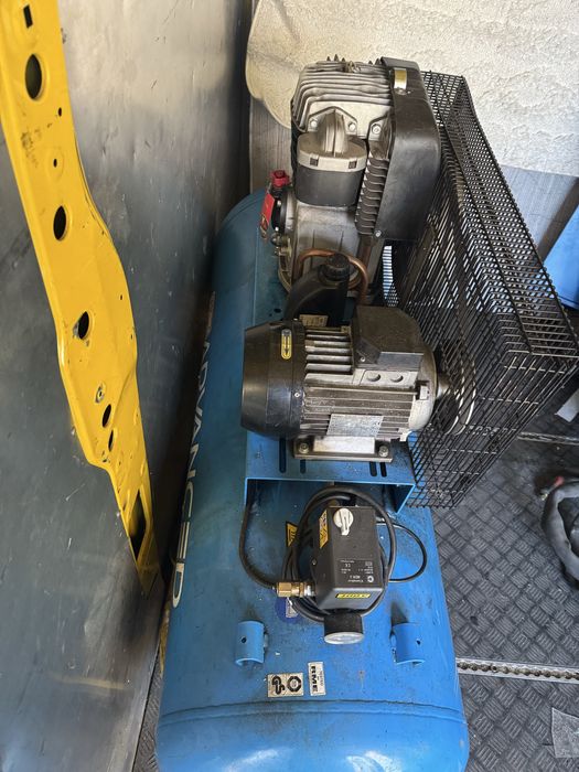 Компресор за въздух  ADVANSED 270 литра