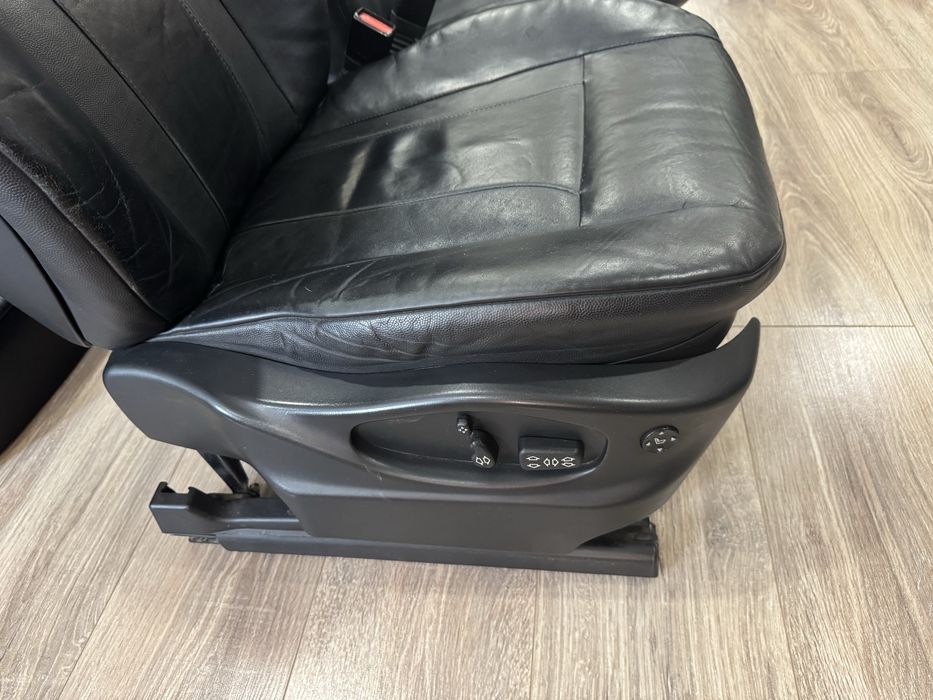 Салон е53 Ломайки