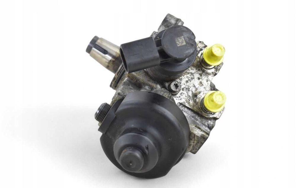 Pompa injectie BMW F21 Seria 1  2.0 diesel  cod 0445010519