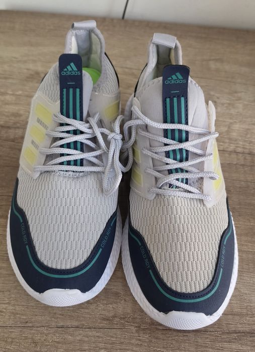 Маратонки унисекс Adidas